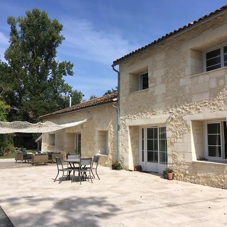Bed and Breakfast La Gelette Génissac Esterno foto